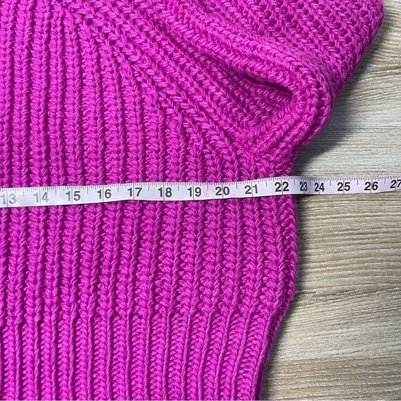 H&M Knitted Sweater Size Small - Picture 7 of 9